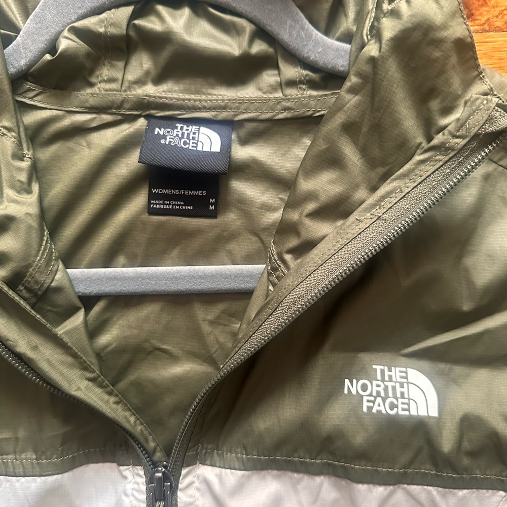 The North Face Olive and Gray Jacket - Picture 3 of 3